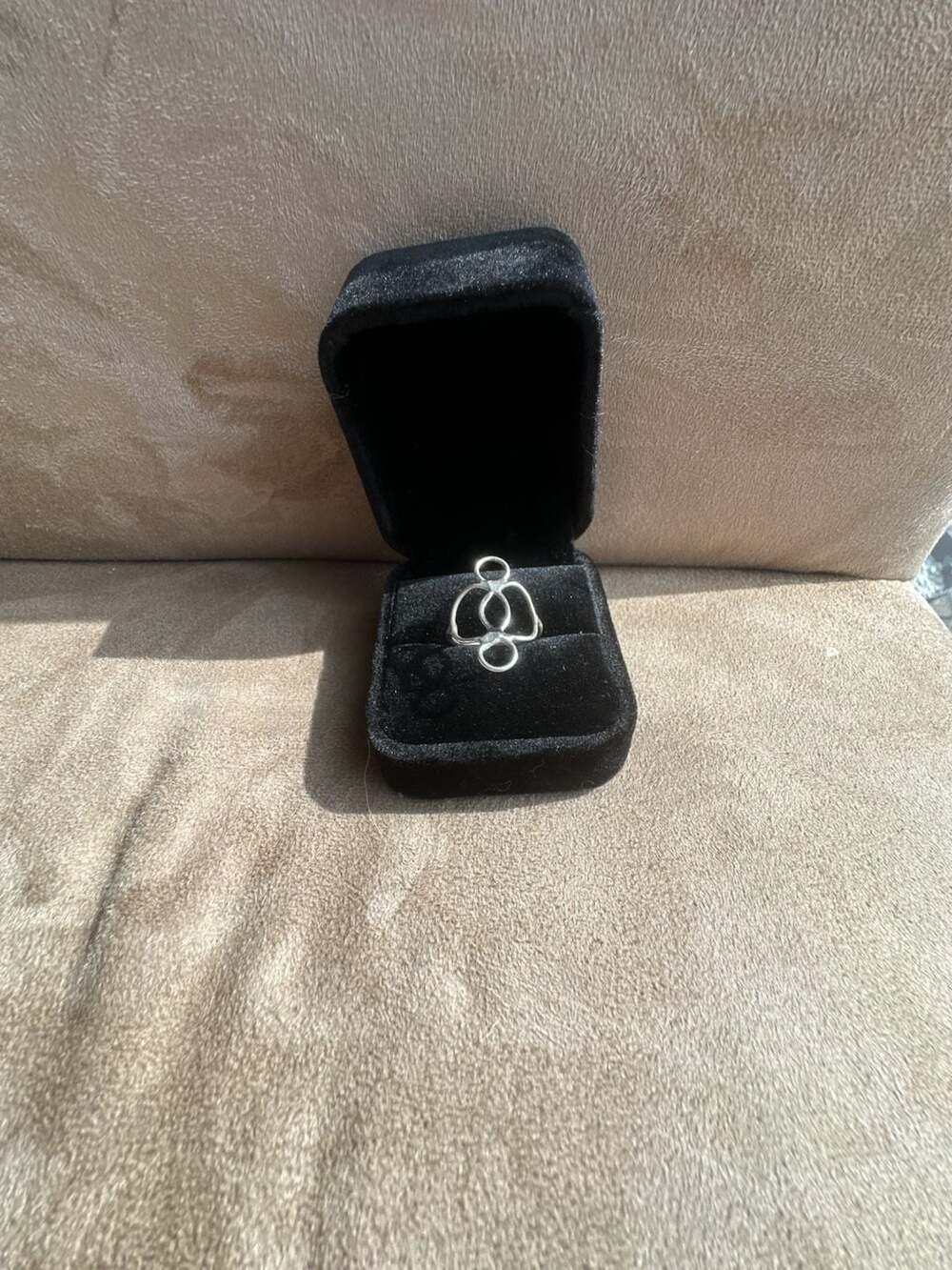 Minimalist Sterling Silver Geometric Circle Motif Ring